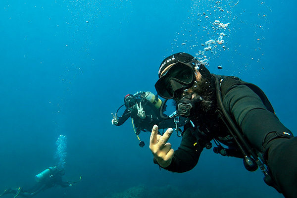 Experiencias-de-buceo-seguras-menorca